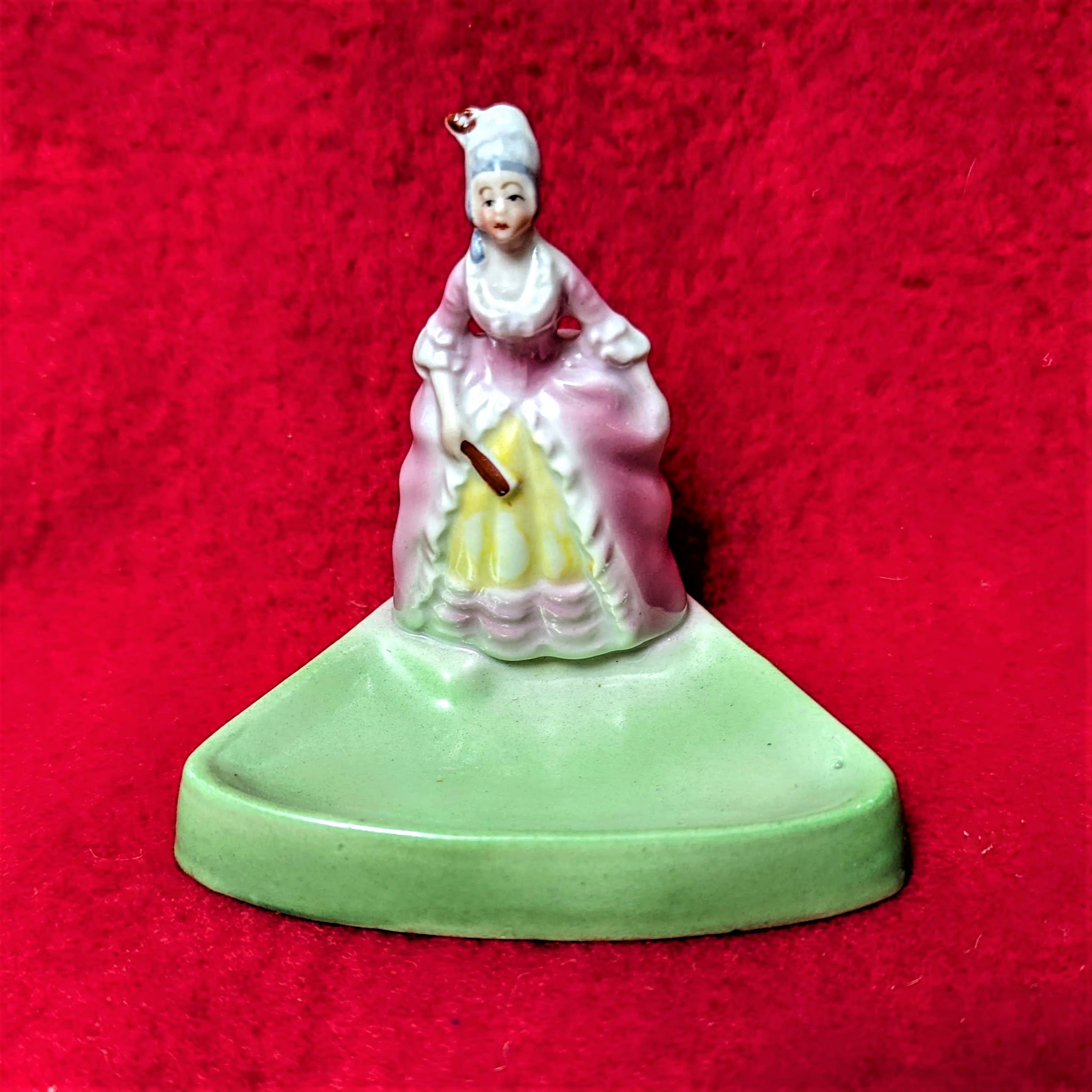 Bavarian Lady Trinket Tray