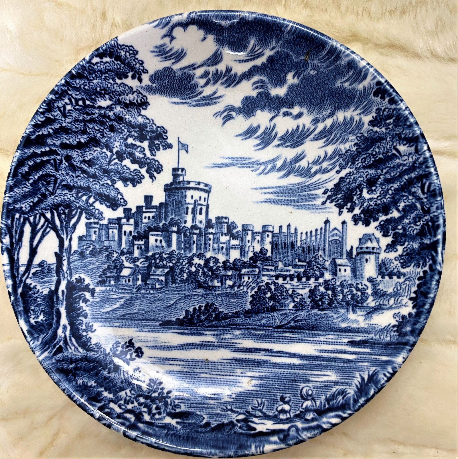 Old Chelsea 3" Furnival Mini-Plate