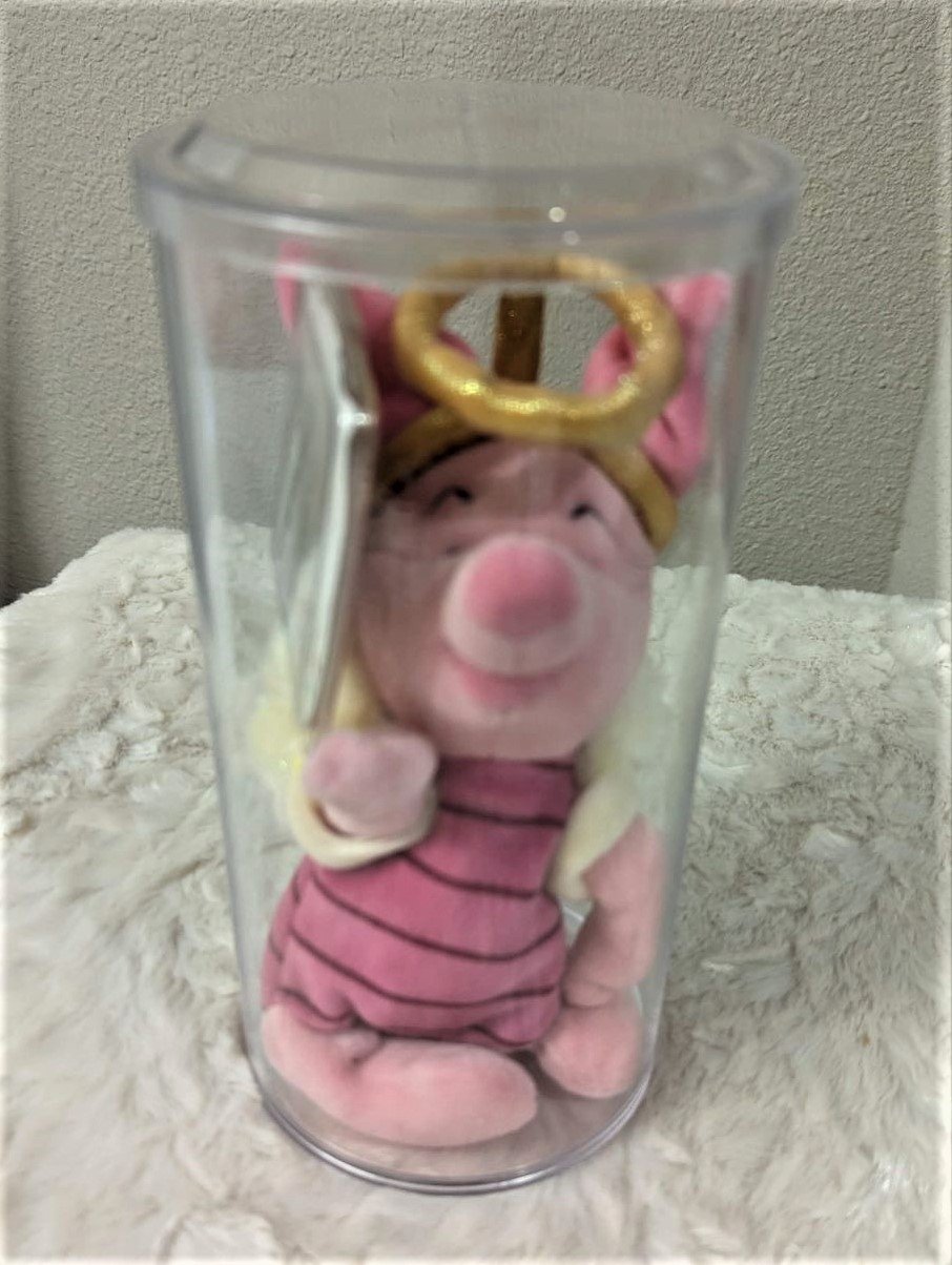 Disney piglet dreams with wings